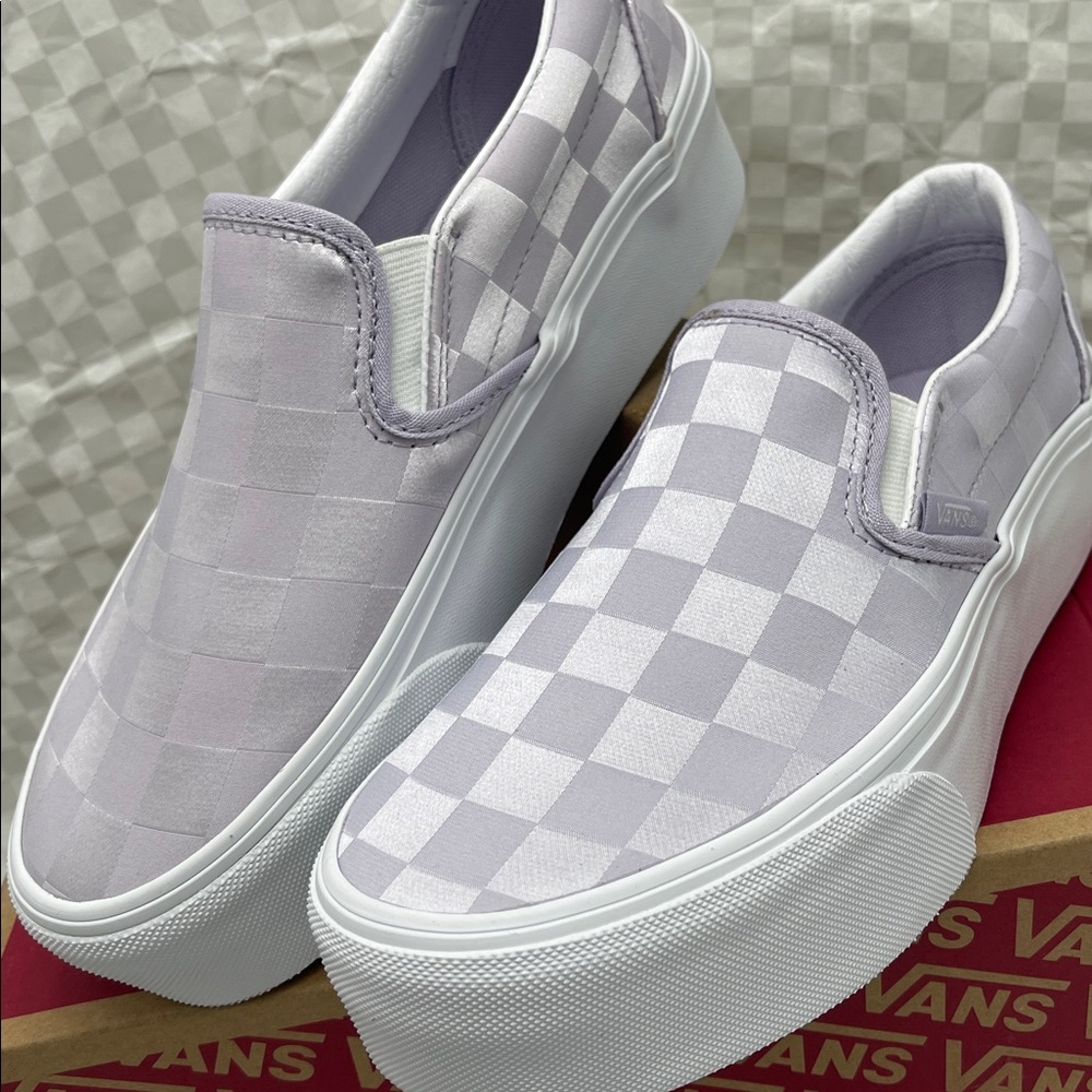 Vans Platform Sneakers Classic Slip-On Stackform
Satin Checkerboard Lilac - Picture 7 of 16